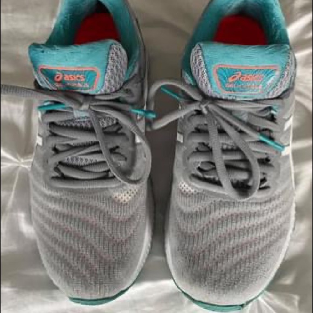 ASICS Gel-Nimbus 22 7.5 Wide